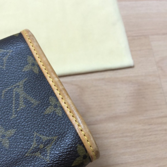 🌸🌸AUTHENTIC🌸🌸 Louis Vuitton Poppin Court - Picture 14 of 14